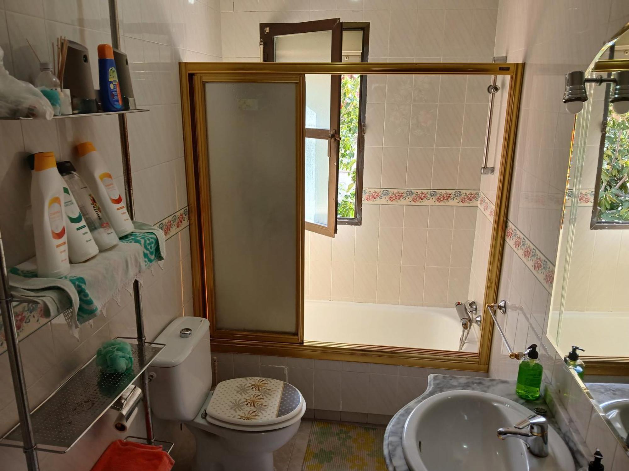Habitacion Privada Triple Toledo Exterior foto